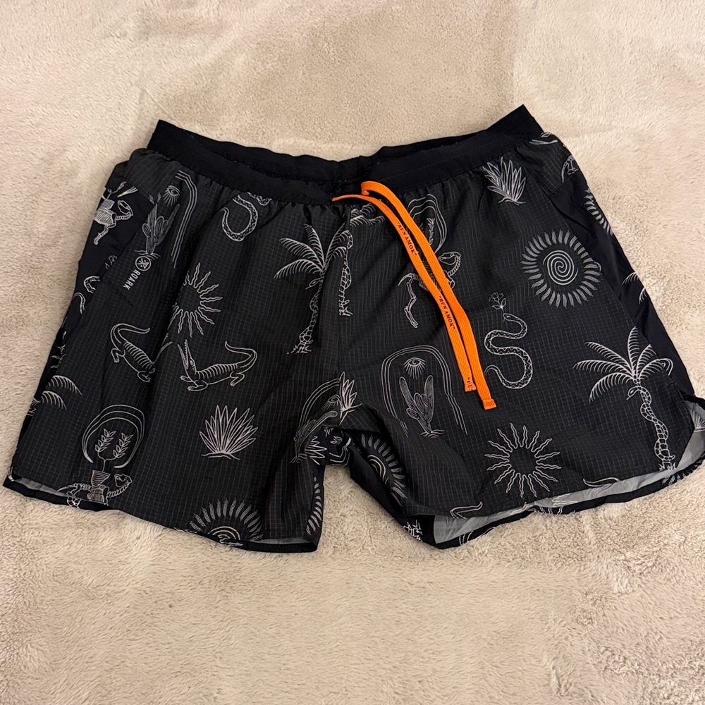 Roark Black and Gray Patterned Athletic Shorts